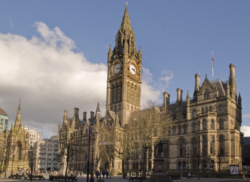 Turista adót vezetett be az angliai Manchester